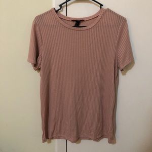 Millennial pink tee